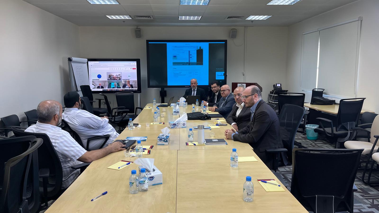 الاجتماع الدوري للجنة العلمية لموسوعة الاستغراب